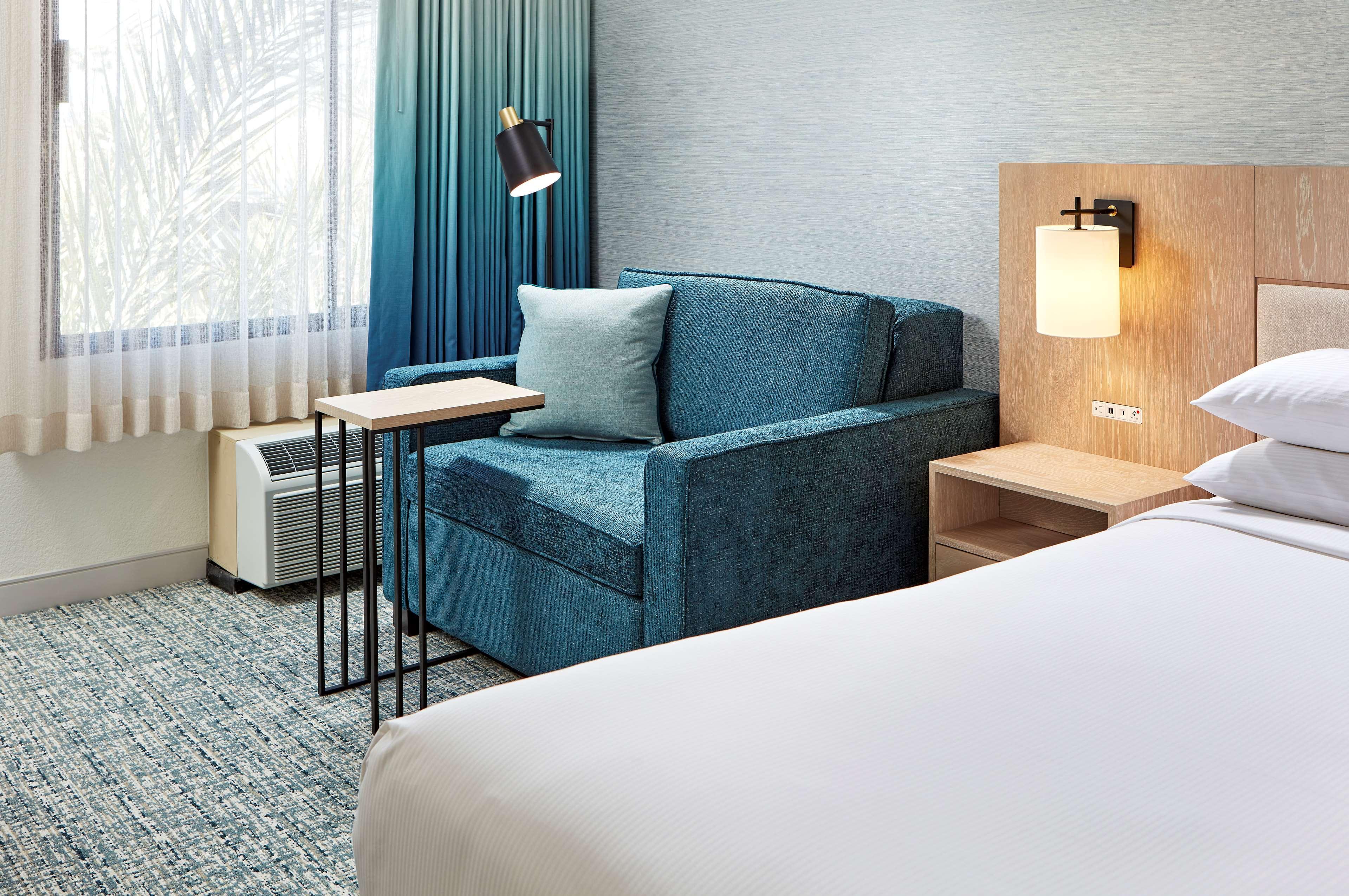 Hotel Mdr Marina Del Rey- A Doubletree By Hilton Лос Анджелис Екстериор снимка