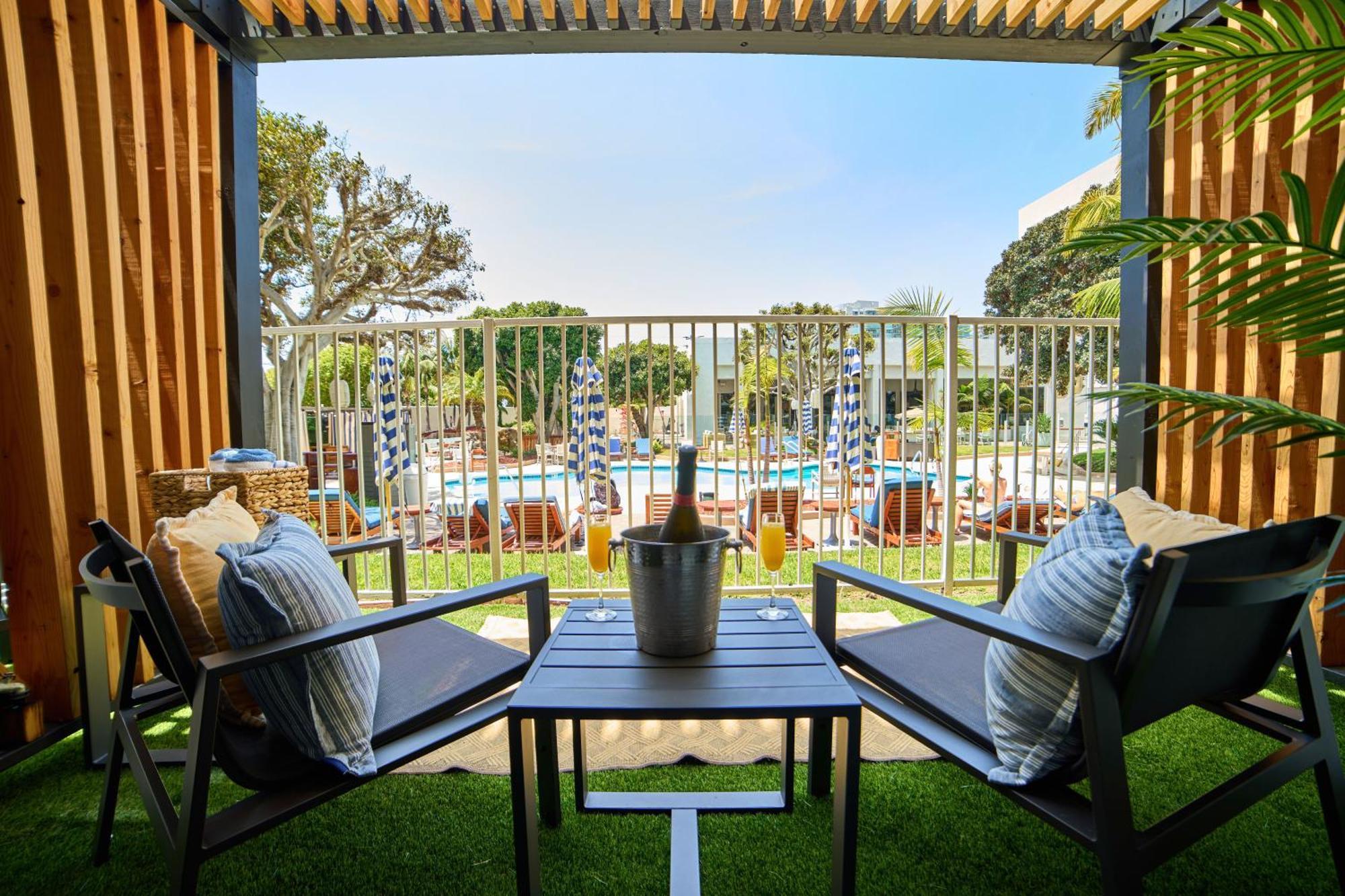 Hotel Mdr Marina Del Rey- A Doubletree By Hilton Лос Анджелис Екстериор снимка