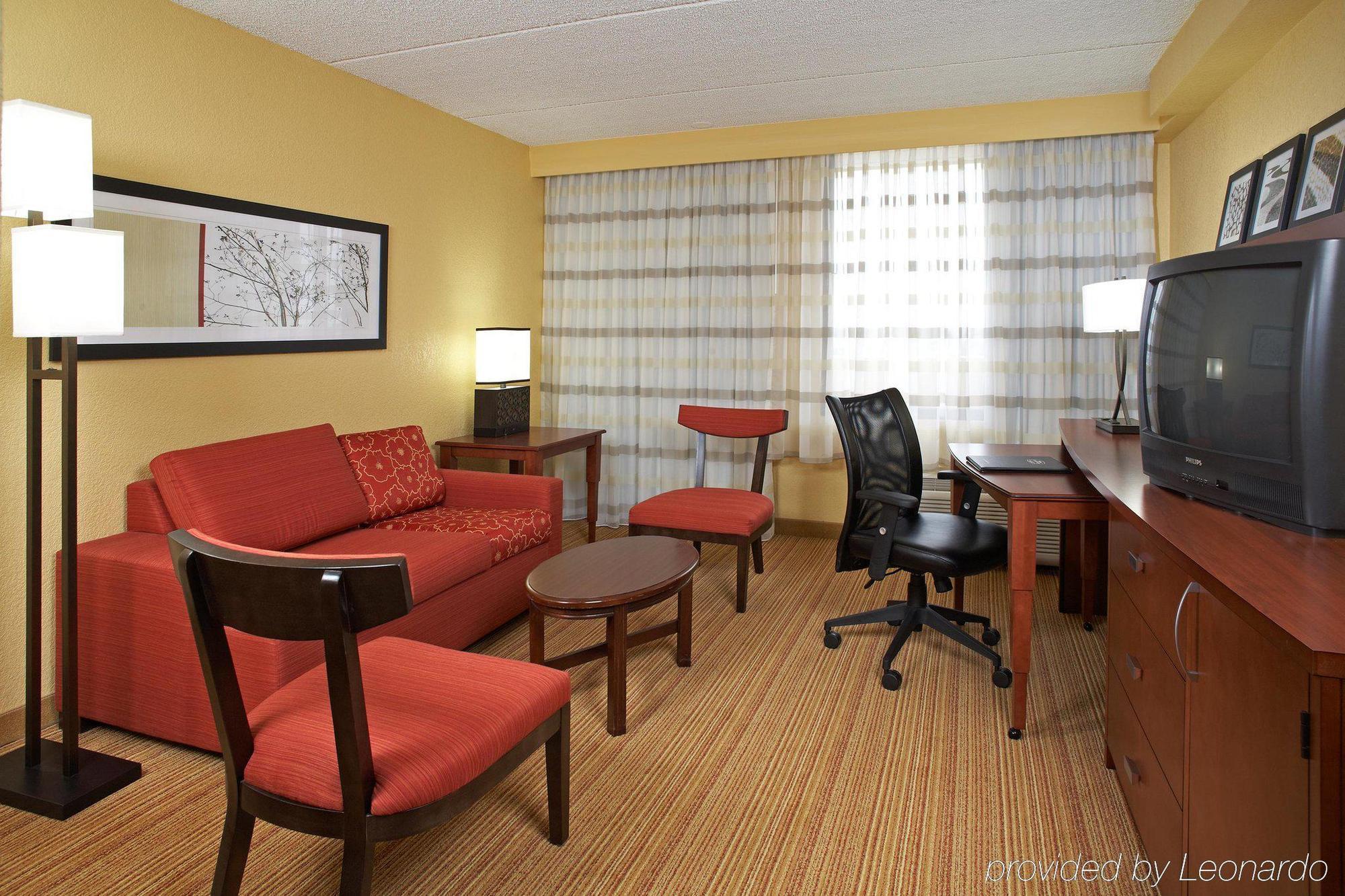 Hotel Mdr Marina Del Rey- A Doubletree By Hilton Лос Анджелис Стая снимка
